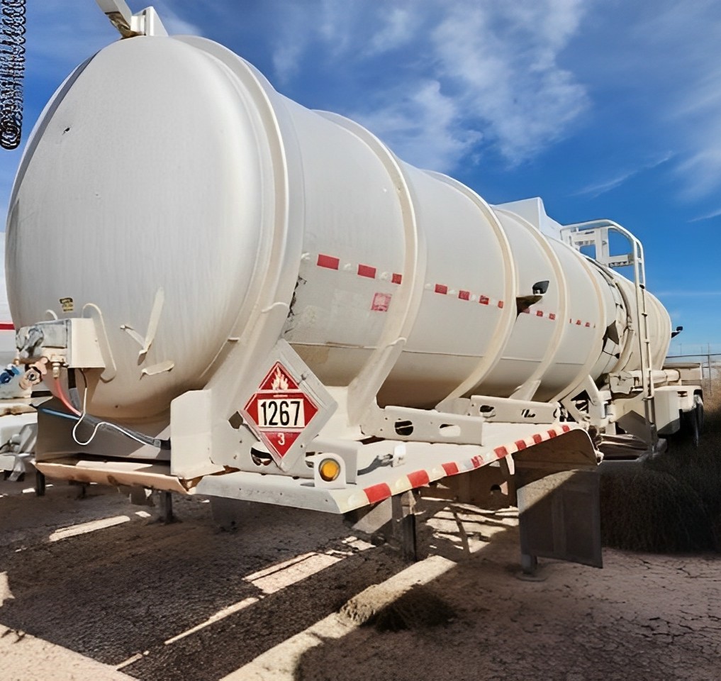 tanker-trailer tanker-trailer
