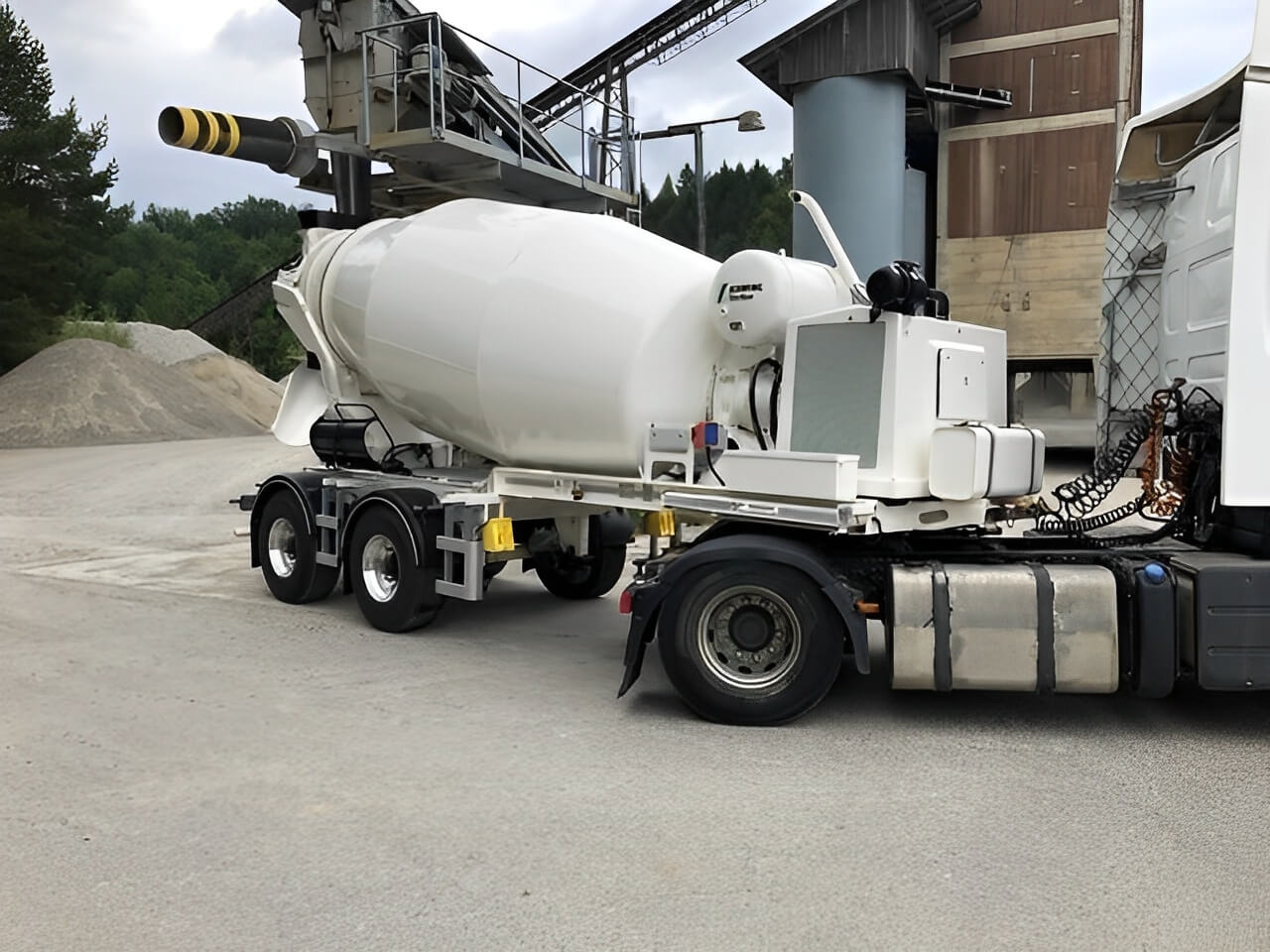 concrete mixer trailer