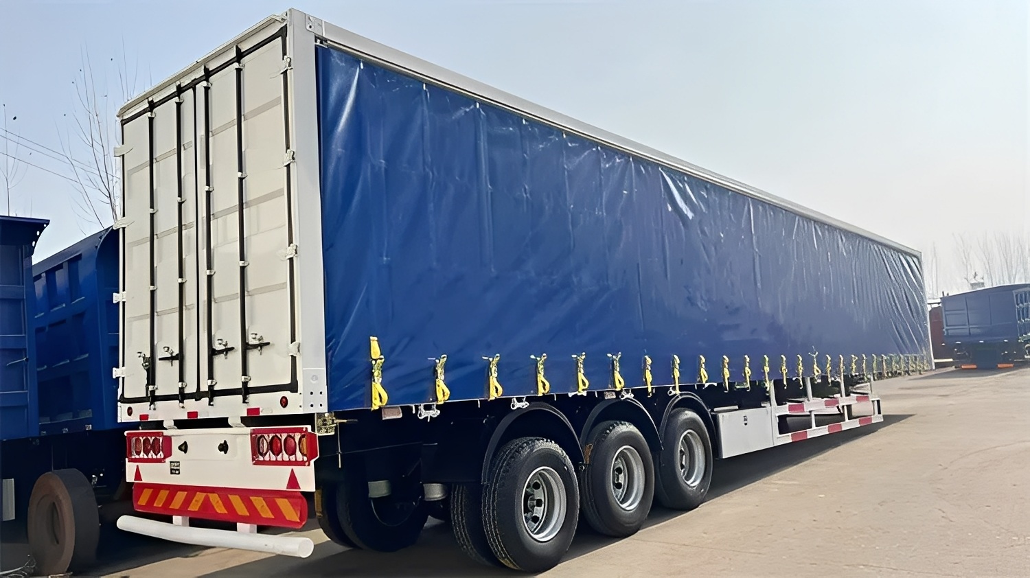 custom-curtain-side-trailer