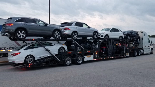 custom-car-hauler-trailers-based-on-materials