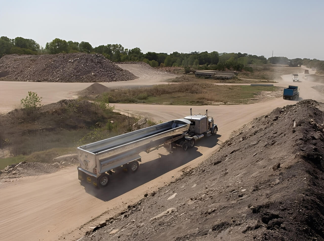 transporting construction aggregates